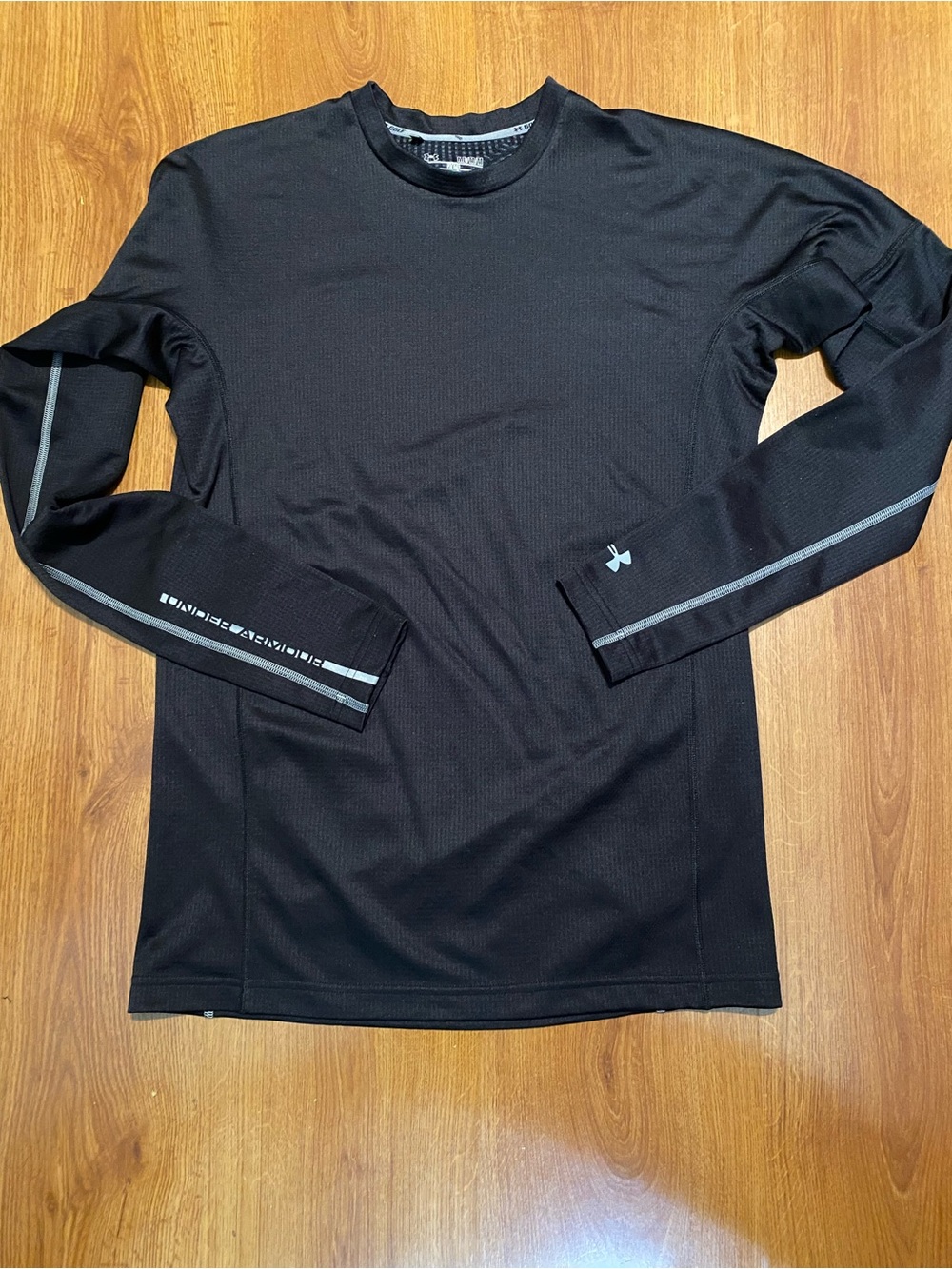 Under Armour Men's Golf ColdGear Black Long-Sleeve Performance Shirt Medium